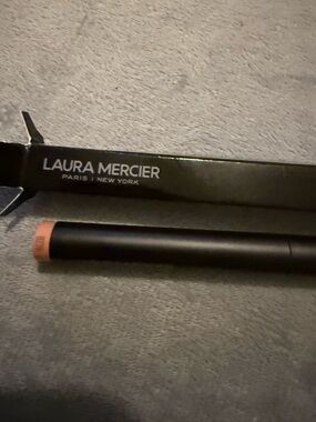 laura mercier Caviar Stick Eye Color in Black Packaging
